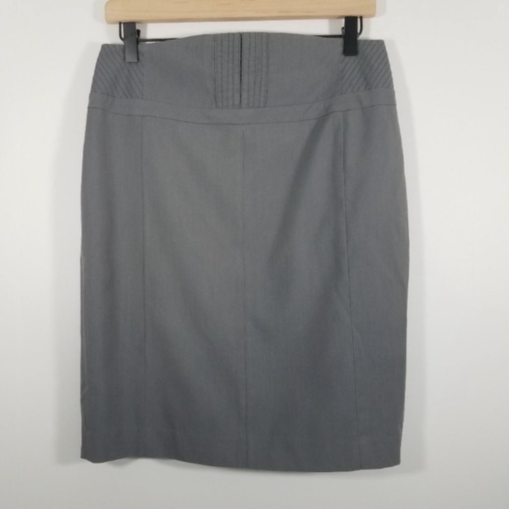 Guess Skirt size 29